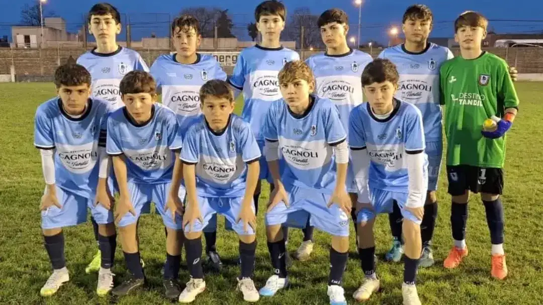 FOTO LIGA TANDILENSE DE FÚTBOL La selección Sub 13 cayó en Azul.