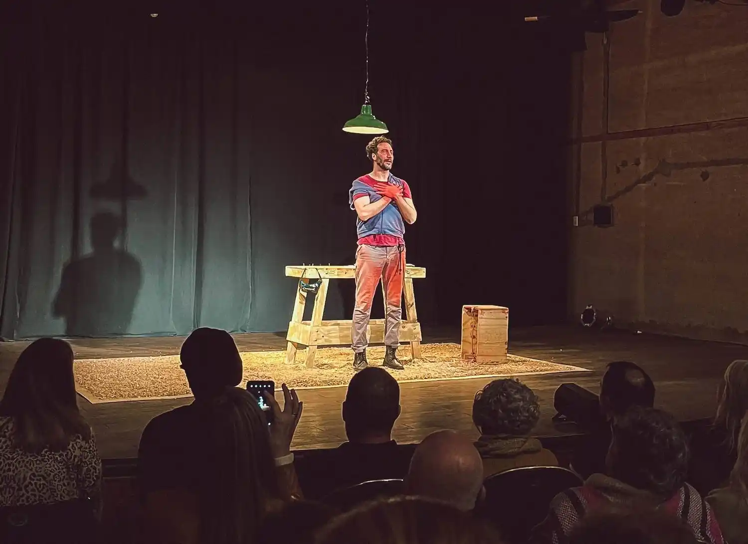 El reconocido actor deleitó al público teodelinense.