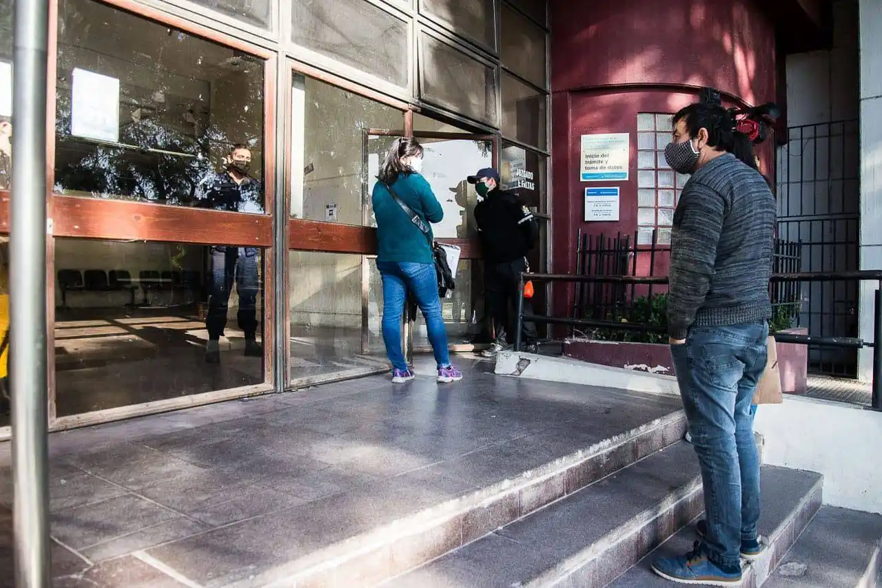 Paraná registra la mitad de los casos diarios de coronavirus en la provincia