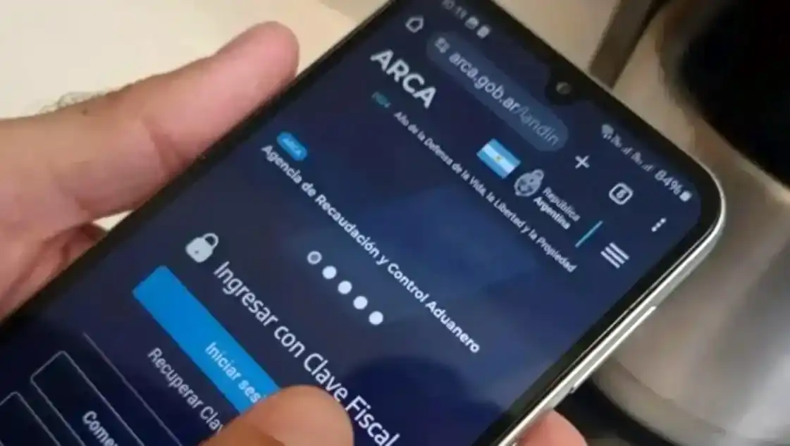 Apagón informático: ARCA suspendió la atención online en reclamo de mejoras salariales