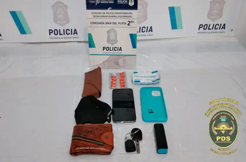 Fue a jugar al fútbol y perdió: le robaron en una cancha de Guido y Colón