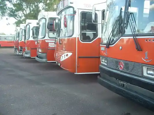 Transportistas escolares no cortarán el servicio y se reunirán con las autoridades del CGE 