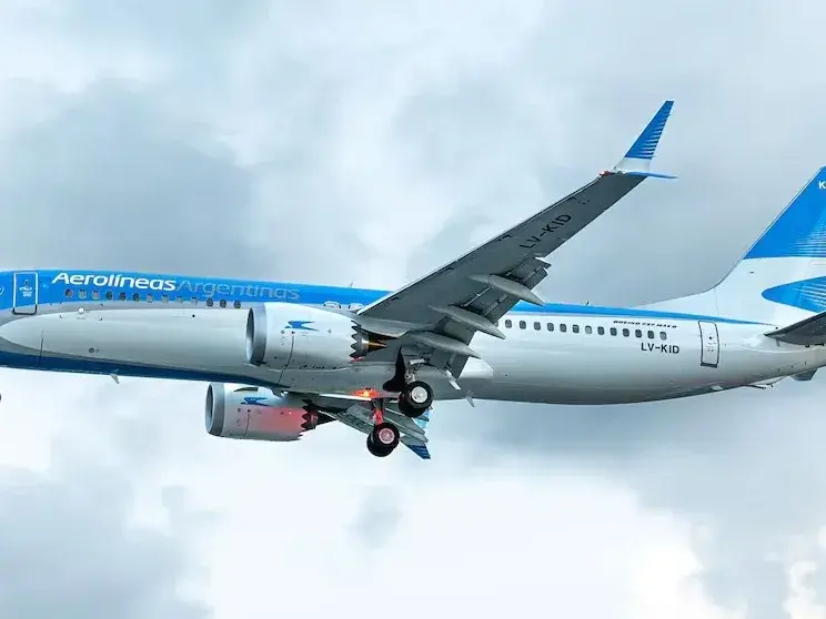 Aerolíneas Argentinas presentó su programación para el verano 2027 con un incremento del 13% en la oferta de vuelos