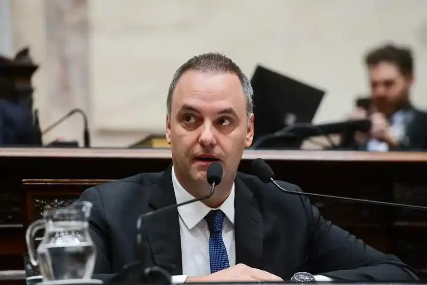Manuel Adorni