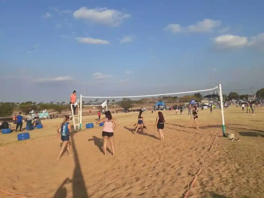 El picnic urbano gana más adeptos por los múltiples atractivos que ofrece a las familias