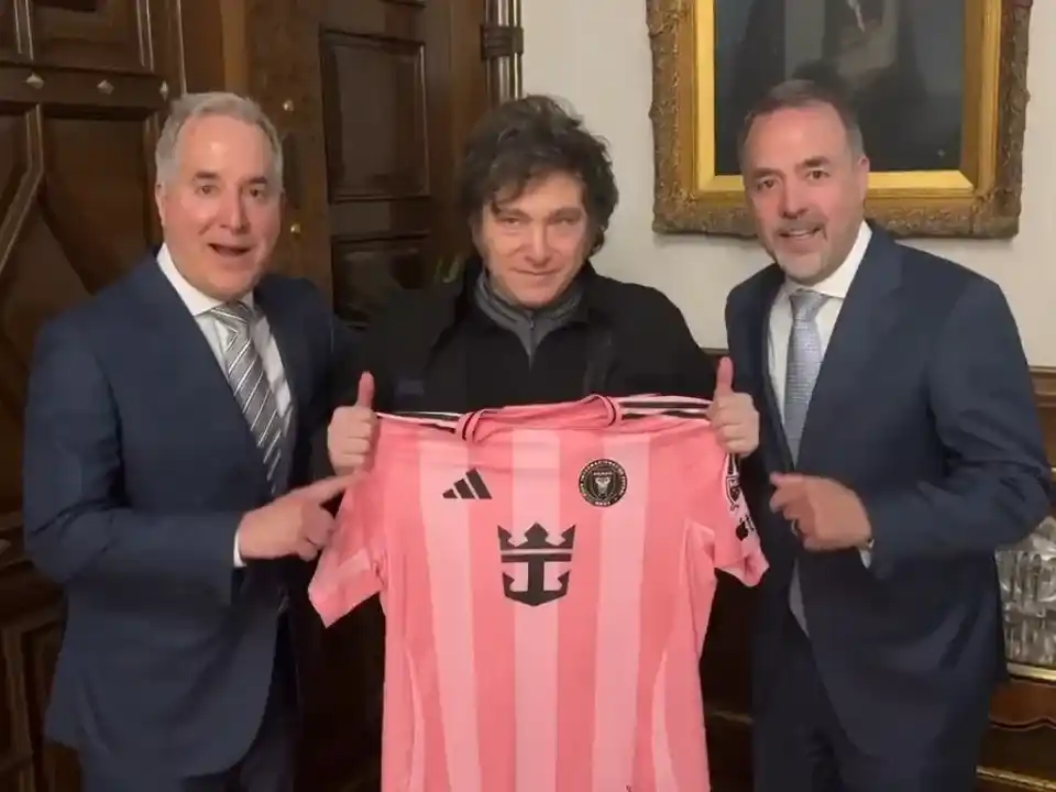 Javier Milei junto a los dueños del Inter Miami