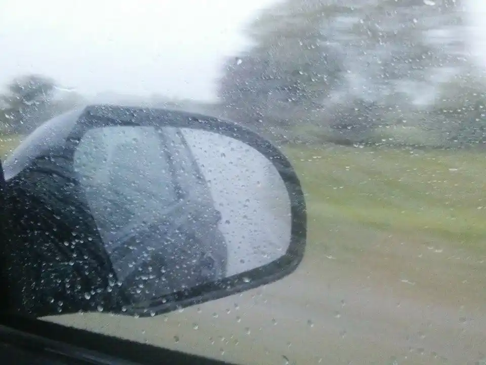 Alertas meteorológicas amarilla y naranja en Entre Ríos por lluvias, tormentas y fuertes ráfagas