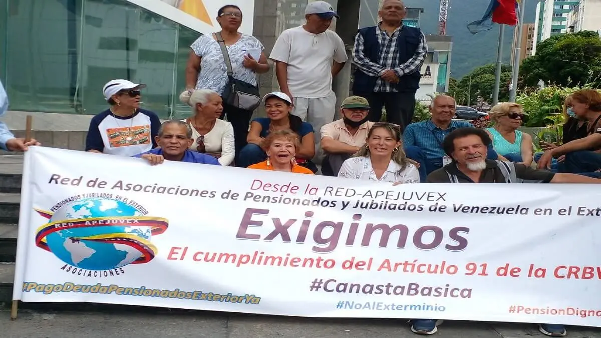 ANTE LOS OÍDOS SORDOS de MADURO: pensionados claman  por ayuda al PNUD