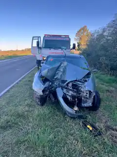 Accidente en Ruta 11: un auto impactó contra un árbol y sus ocupantes fueron hospitalizadas