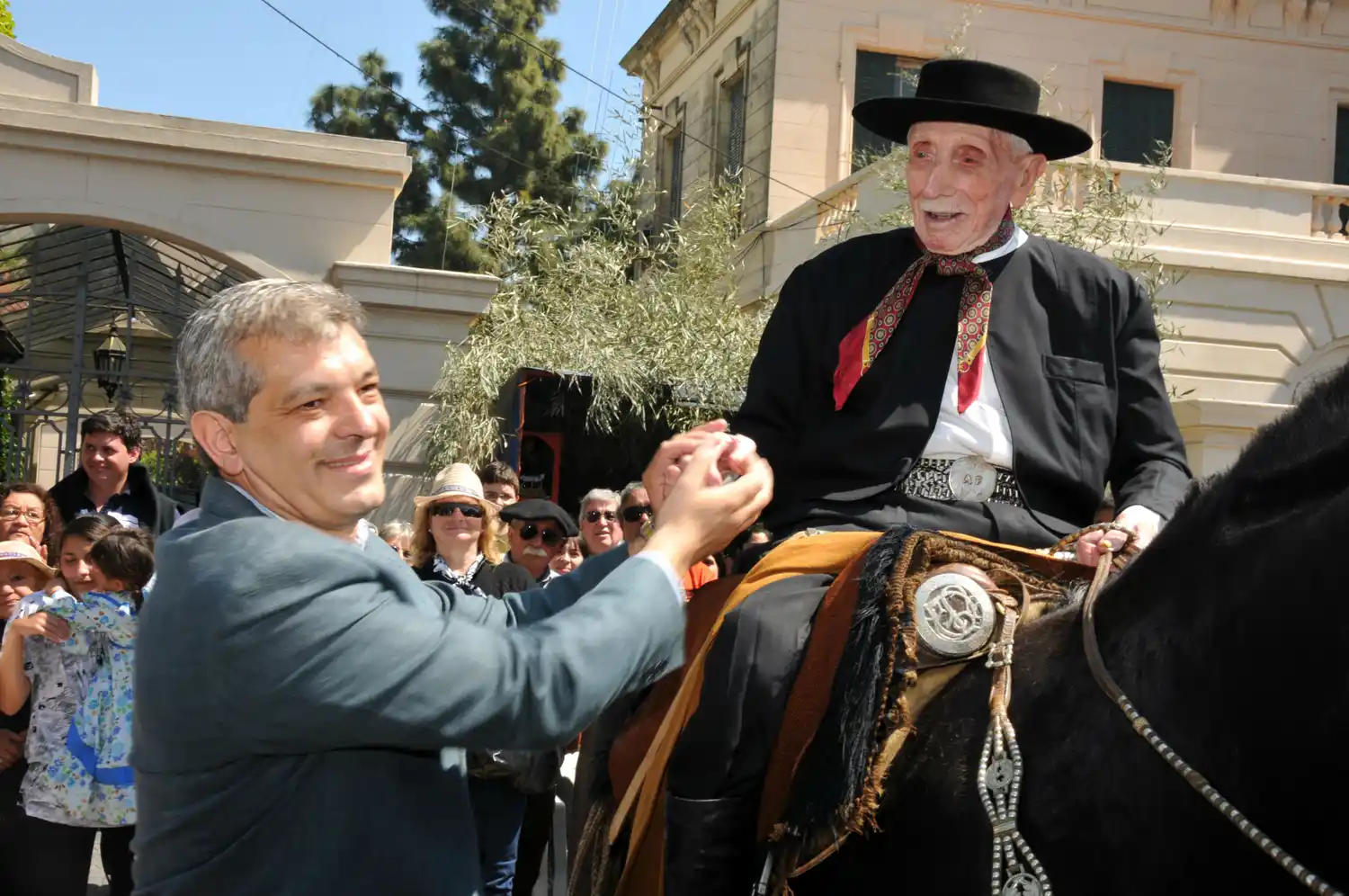 Julián Domínguez en Chacabuco: "Necesitamos más gauchos que peleen por Cristina"
