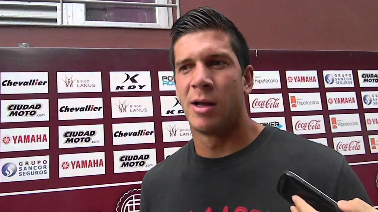 Tragedia en el fútbol: Murió en un choque el jugador de Lanús, Diego Barisone 
