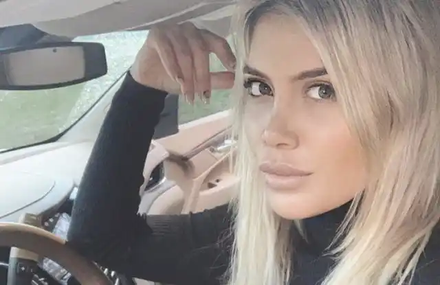 Wanda Nara y sus (muy exclusivas) zapatillas de 2 millones de pesos
