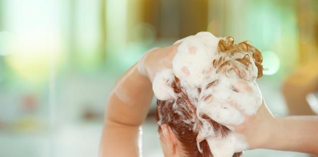 El lavado del pelo