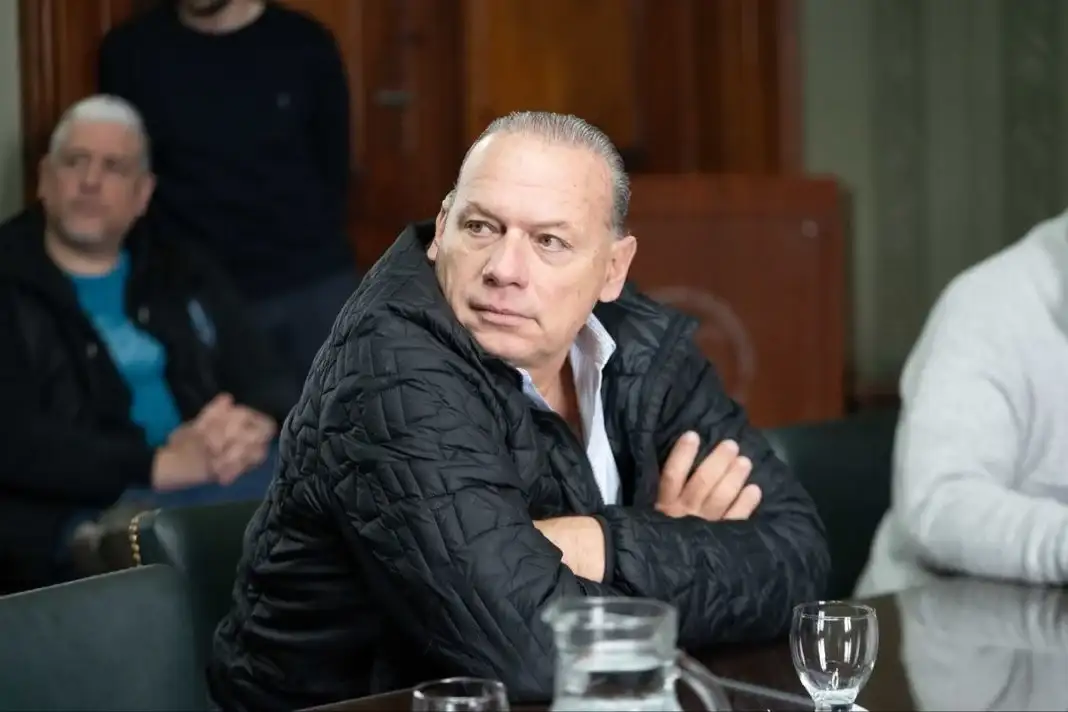 El senador Sergio Berni calificó de arbitrario el nuevo límite de imputabilidad y advirtió que la reforma puede favorecer el reclutamiento de menores.