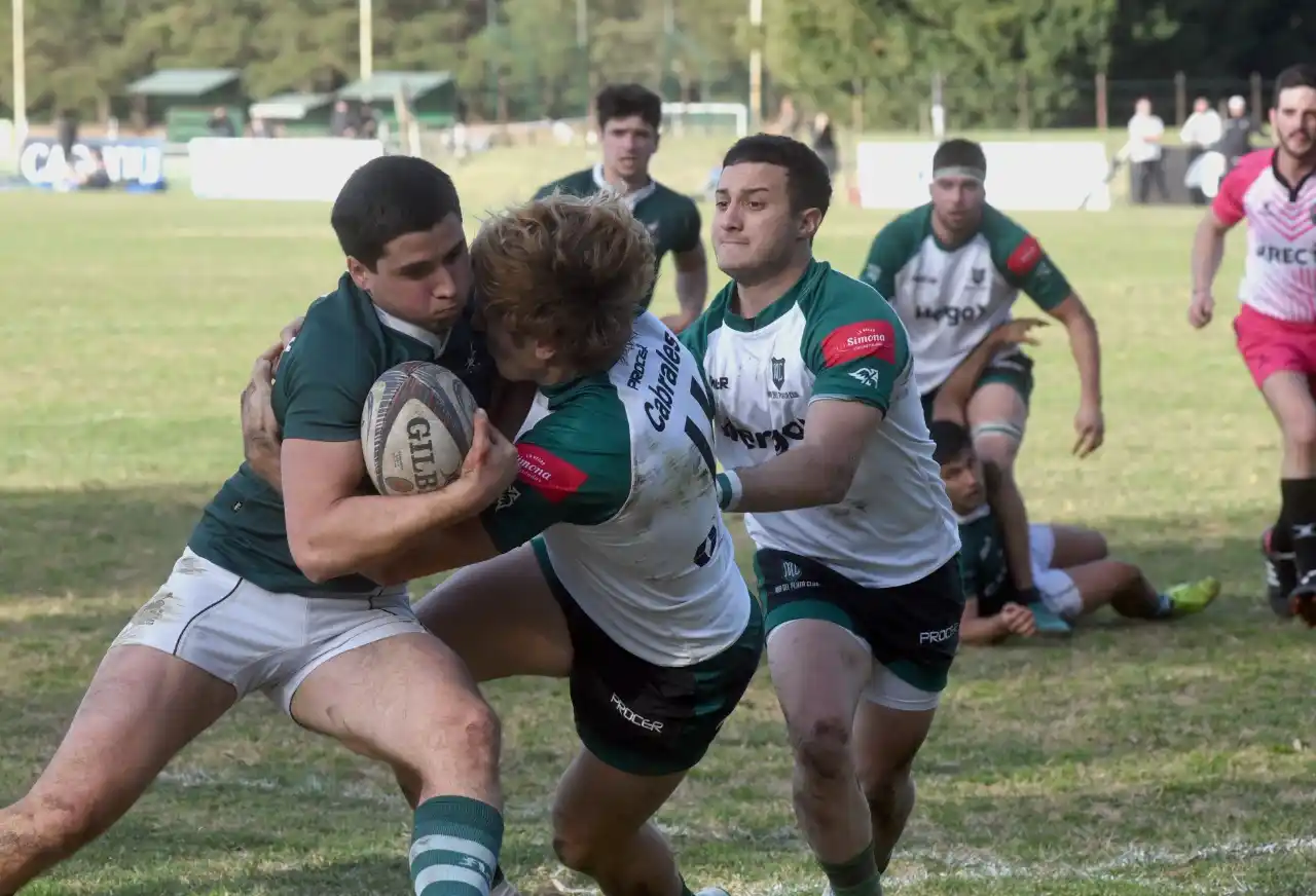 Una imagen del duelo de la primera ronda, que terminó con triunfo de Mar del Plata.