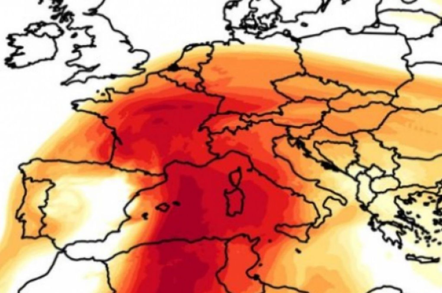 Una nube de polvo sahariano llega a España. VIDEO