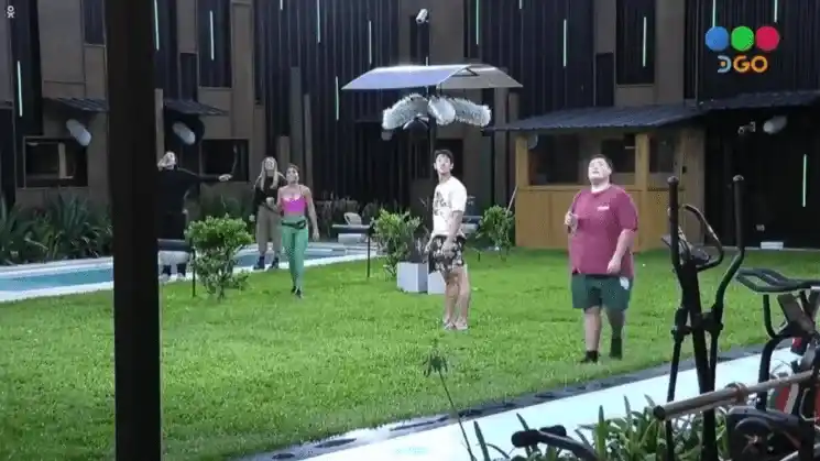 Los hermanitos rompieron el aislamiento