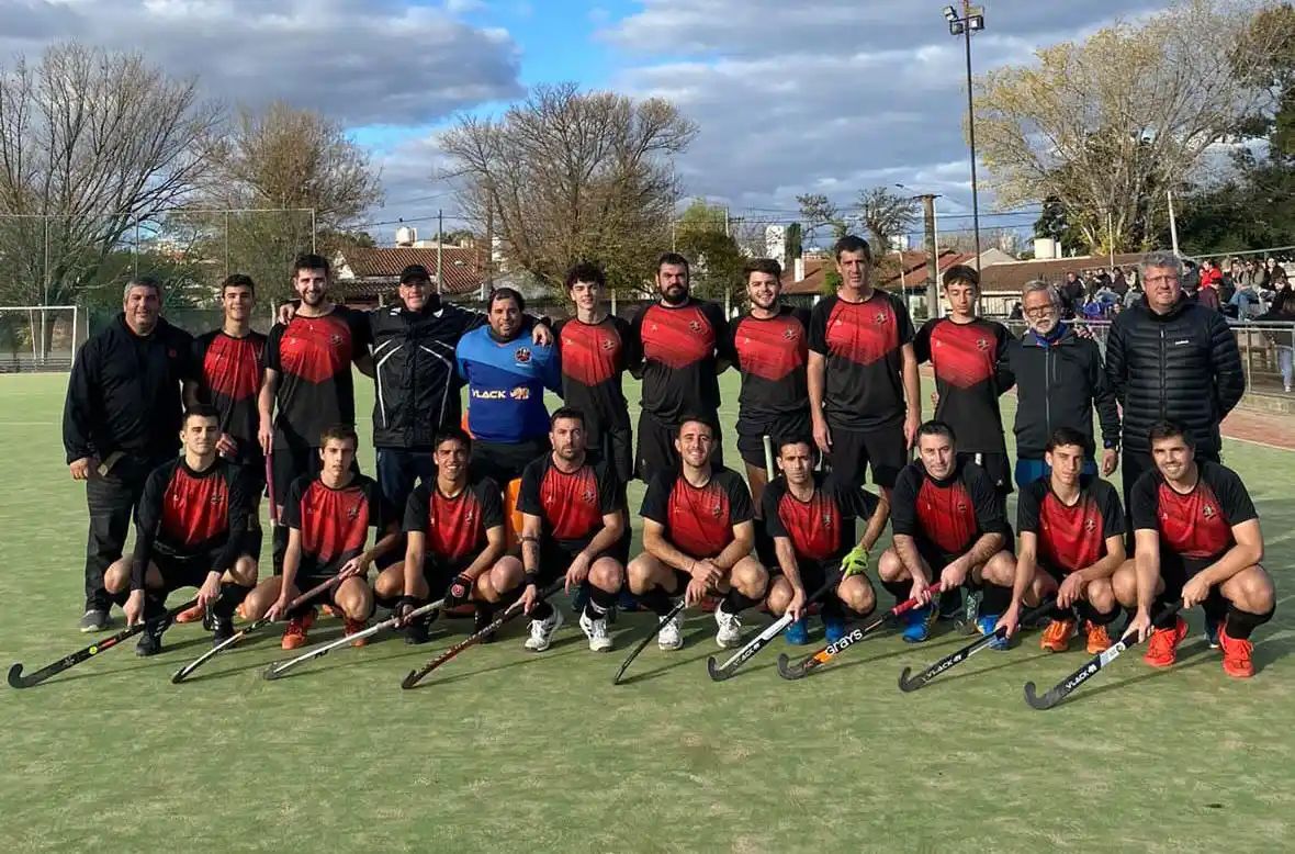 El plantel del Club Independiente.