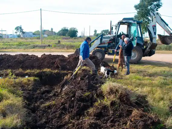 Extienden la red de agua para mejorar el servicio en barrios de Gualeguay