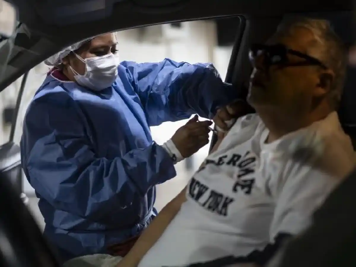 La Argentina registró 249 muertes y 16.757 nuevos casos