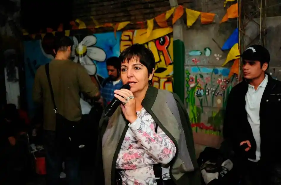 Balearon el auto de una concejala que denunció irregularidades en los contratos de recolección de residuos