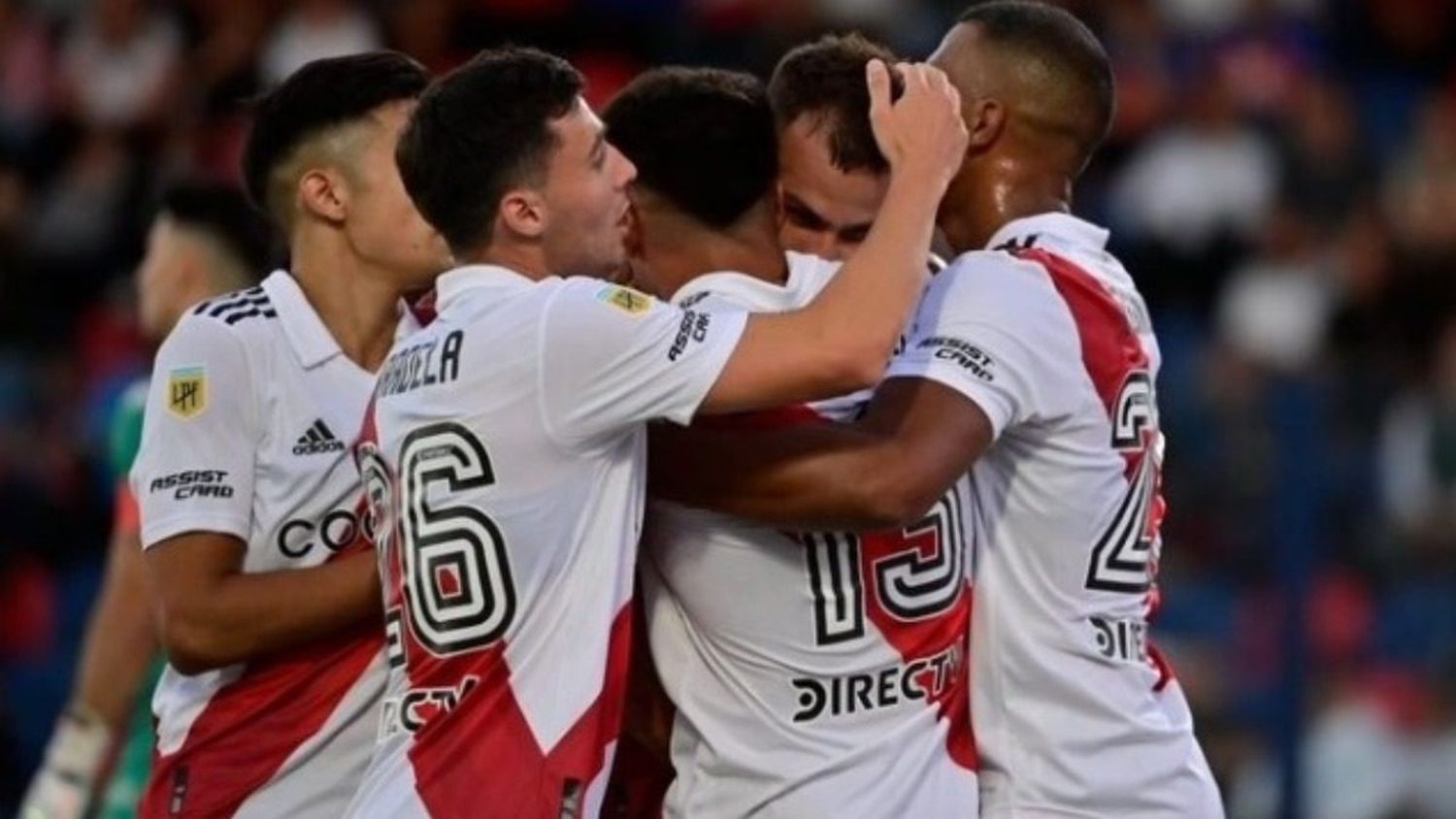 Venezolano Salomón Rondón debutó con River Plate y así le fue
