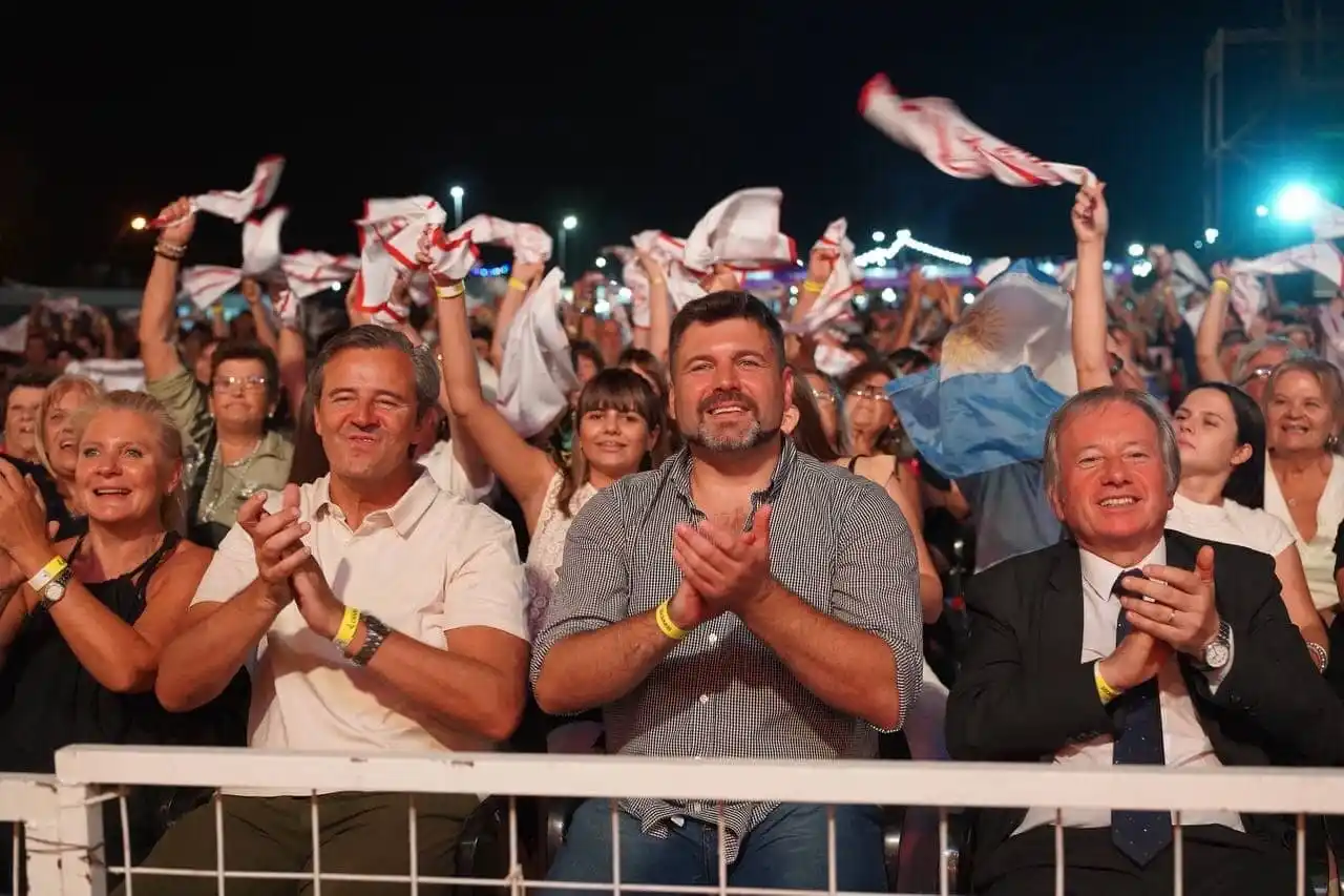 Bahl afirmó que cuenta con un equipo preparado para gobernar Entre Ríos