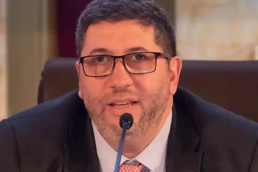 Juan Manuel Olmos hace un llamado a la renovación en el peronismo