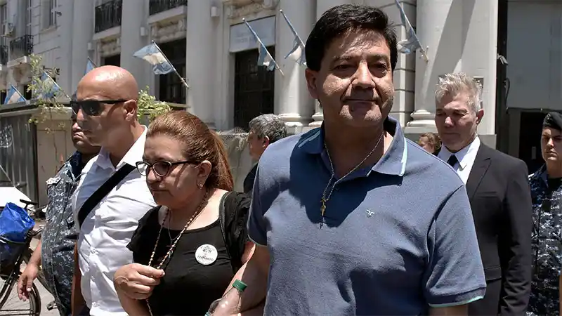 El padre de Fernando contó que su hijo no pudo donar los órganos por los golpes