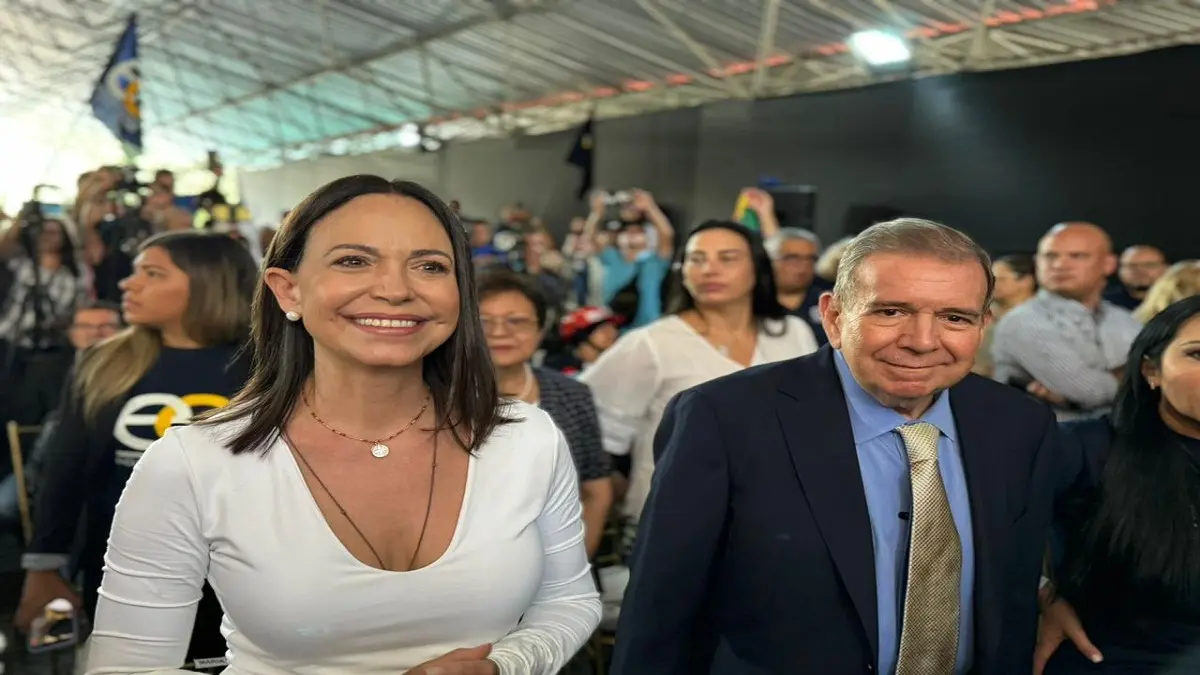 “Confiemos … lo que pasa es monumental”: María Corina Machado en el aniversario de Encuentro Ciudadano