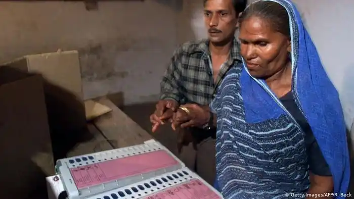 India celebra las elecciones más grandes del mundo