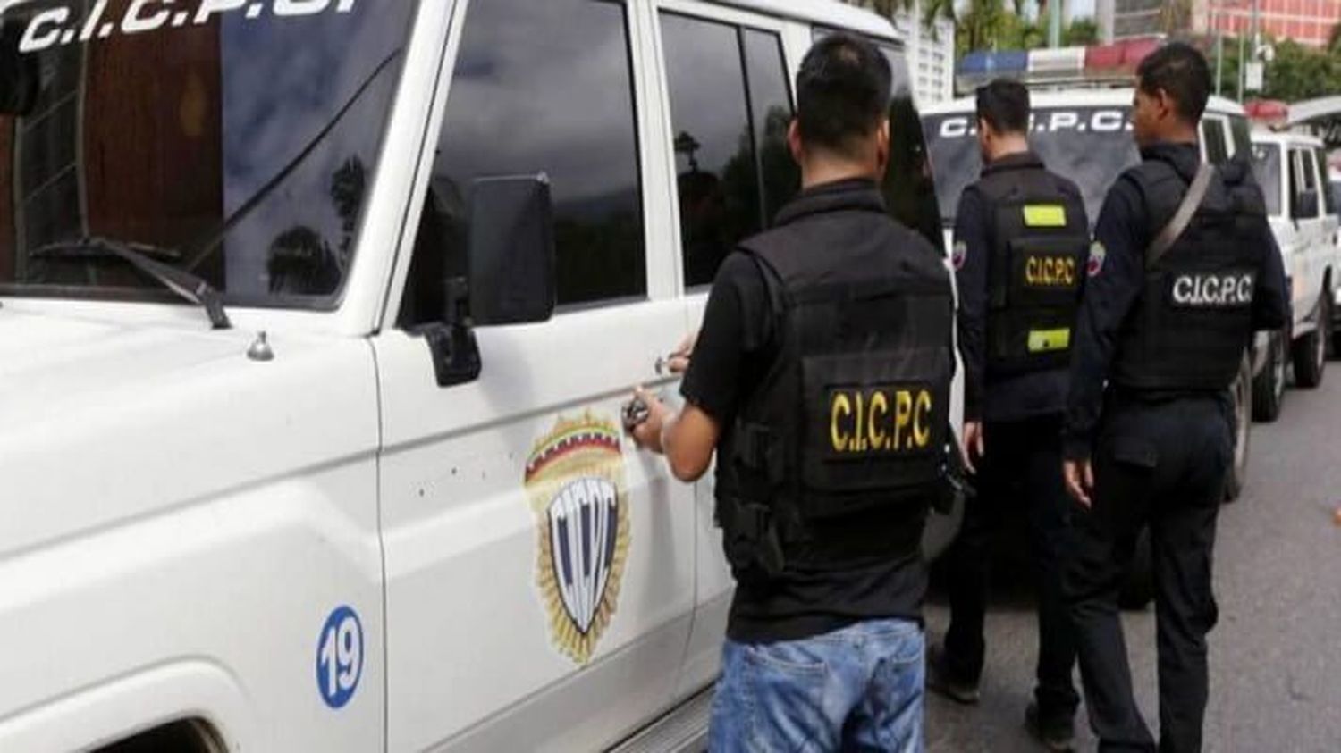 Tenía problemas con su primo y lo acusó de violación: la mujer está detenida por simular un delito