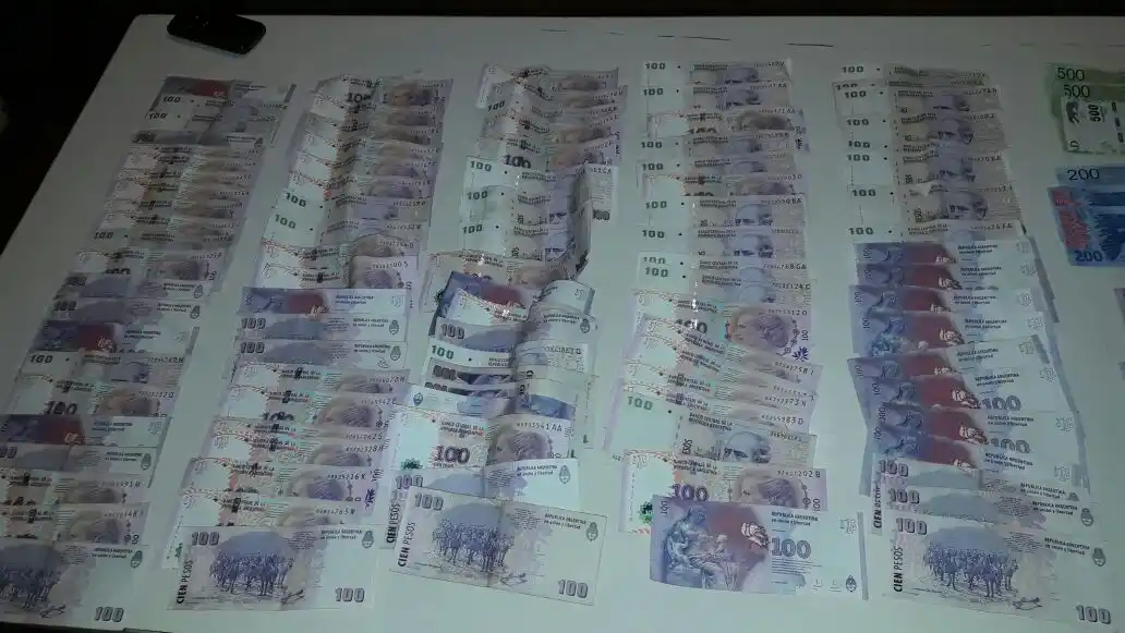 Los atraparon cuando intentaban darse a la fuga tras una entradera