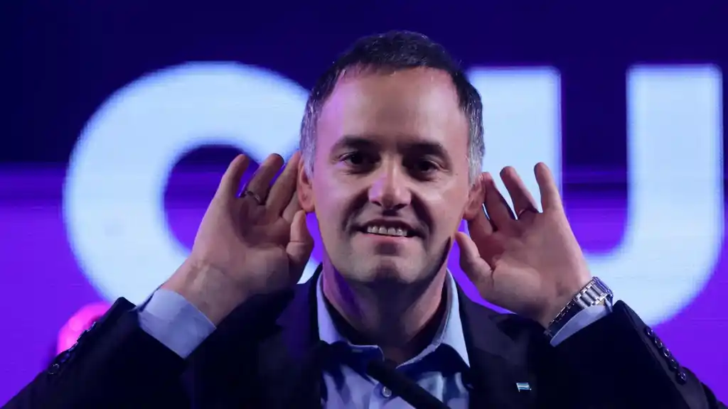 Caso Adorni: en España lo comparan con un ministro que terminó preso. Reuters