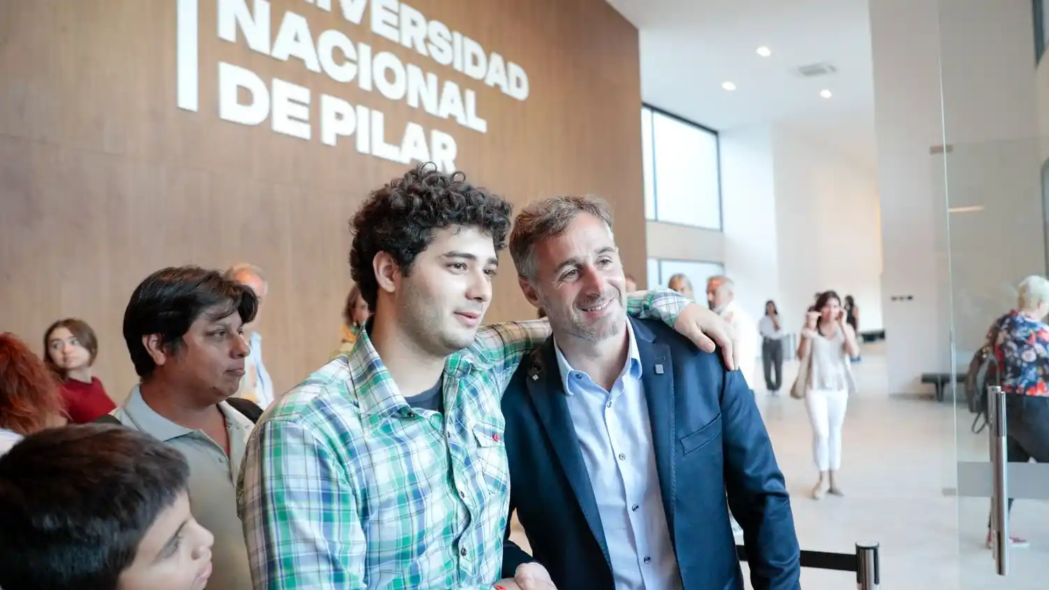 El anuncio lo hizo el intendente Achával, en el marco de una de las recorridas que realizó en el nuevo edificio.