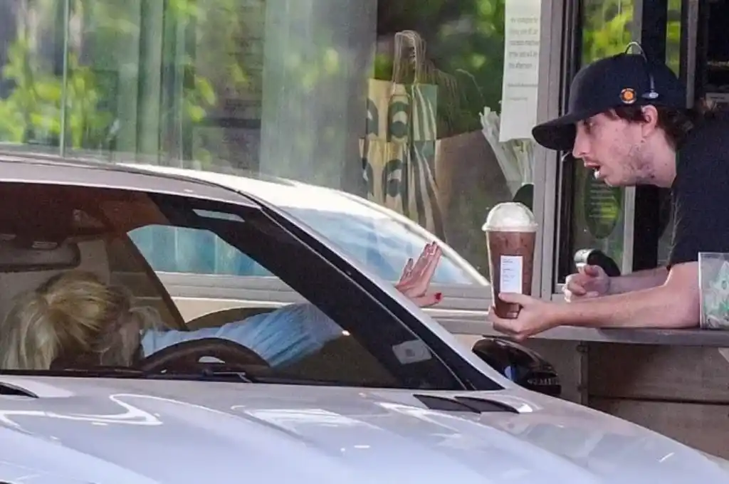 Atendió a Britney Spears y su reacción es viral