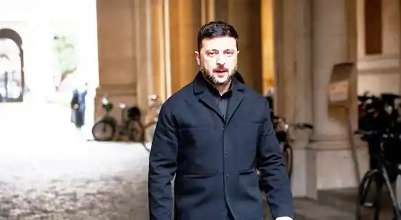 Zelensky llegó a Berlín para discutir con EEUU y Europa el plan de paz de Trump para Ucrania