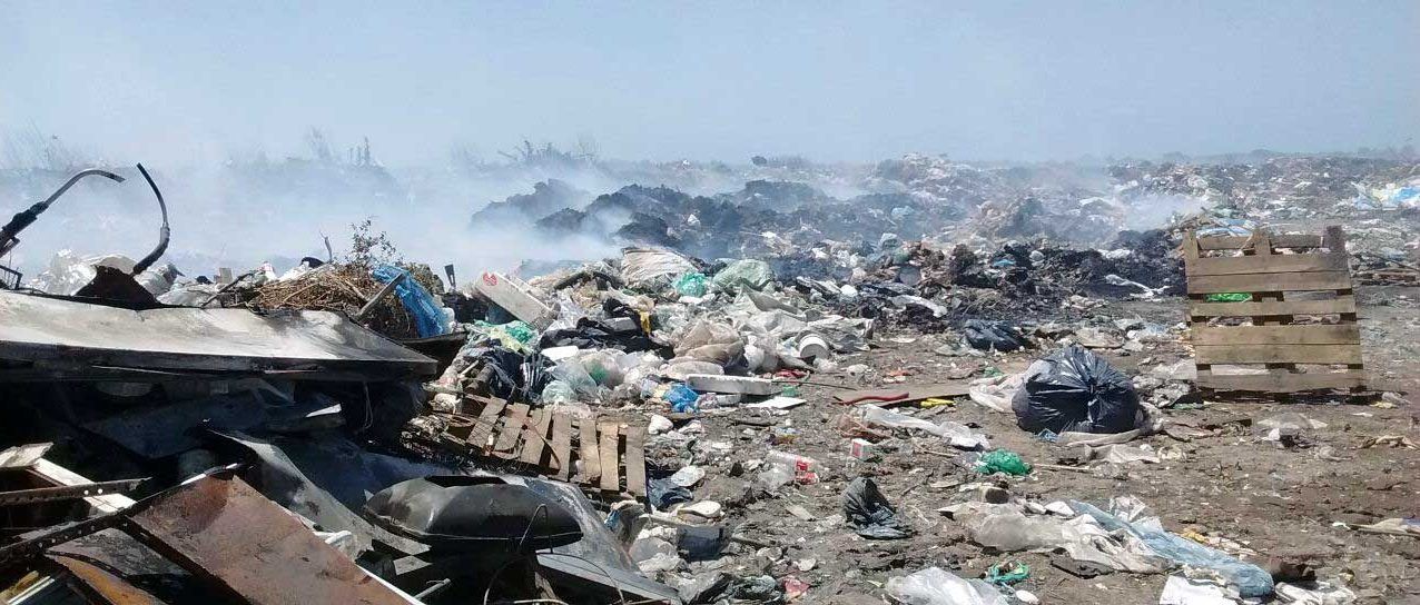 Denuncian inacción del Municipio ante incendios en el basural