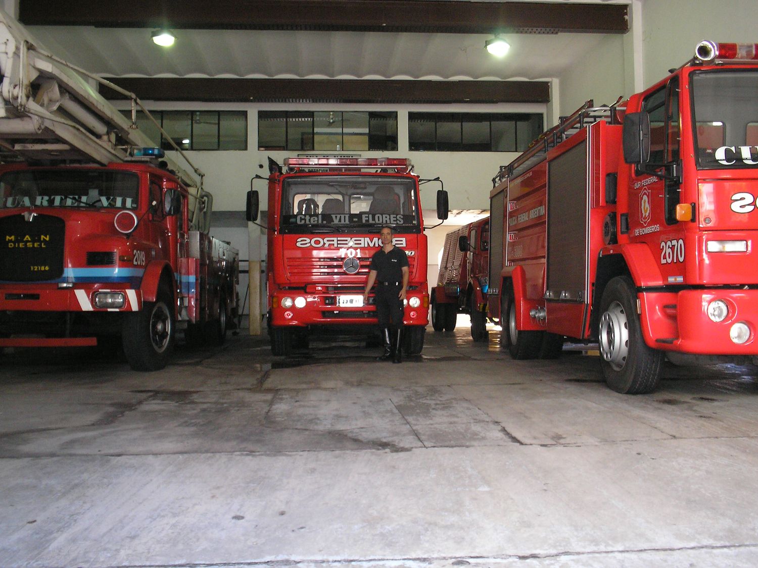 Cayó un rayo en Haedo y provocó el incendio de una casa 