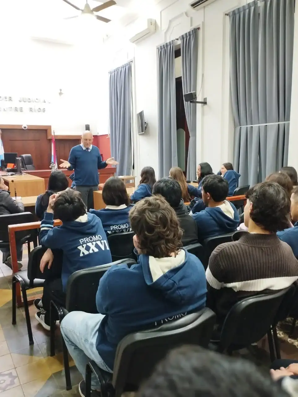 Estudiantes de Gualeguay recorrieron los Tribunales para conocer el funcionamiento del Poder Judicial