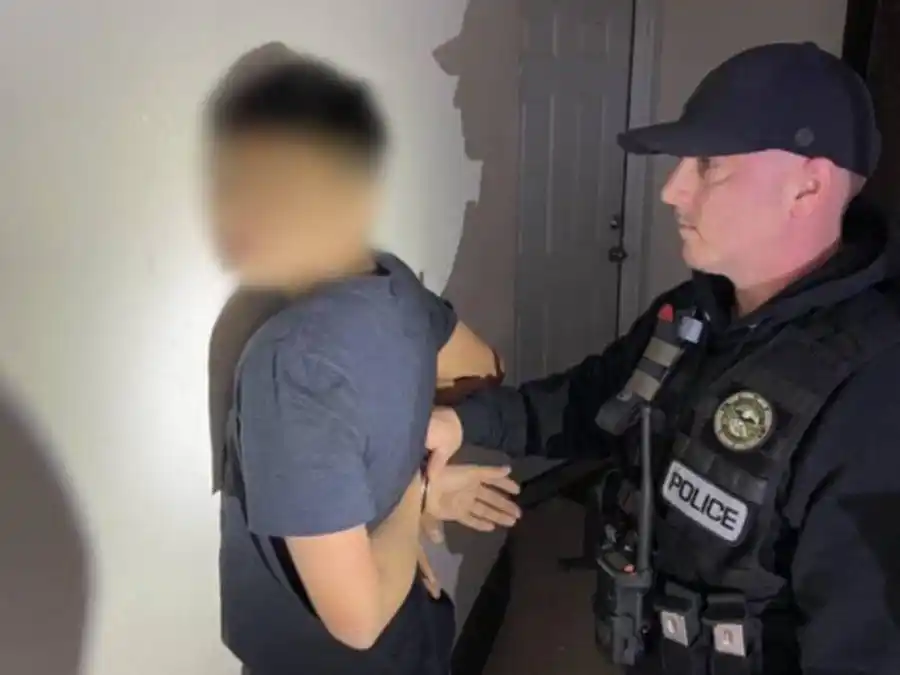 LE CAYÓ LA LEY al menor venezolano detenido en Time Square por tiroteo: LO ACUSARON COMO ADULTO