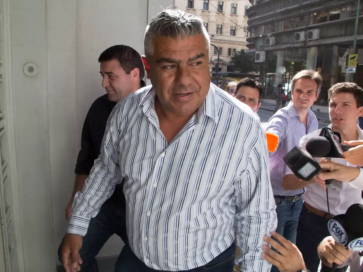 Tapia confirmó que el VAR desembarcará en la Superliga