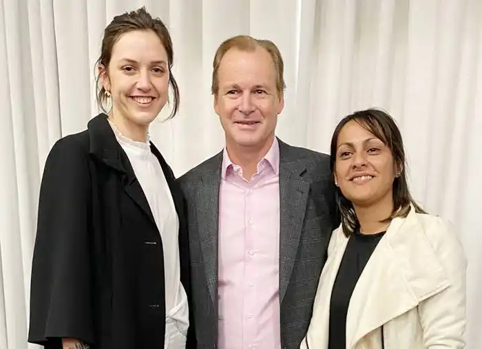 Bordet llamó a jóvenes de la provincia a participar del programa  �SGestión para el Desarrollo⬝