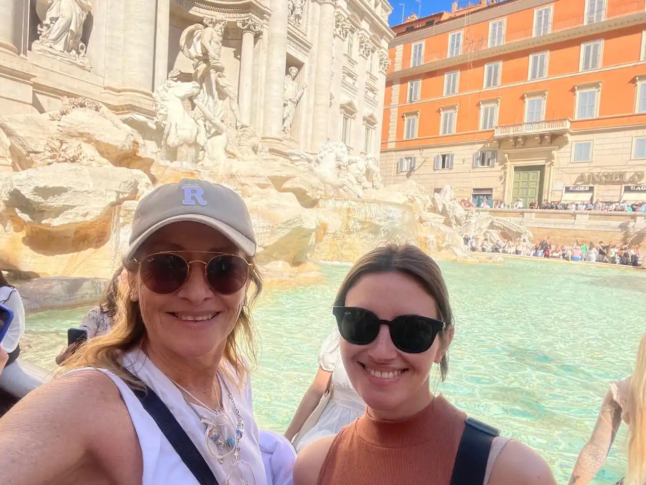 Pini Bernigaud junto a su hija