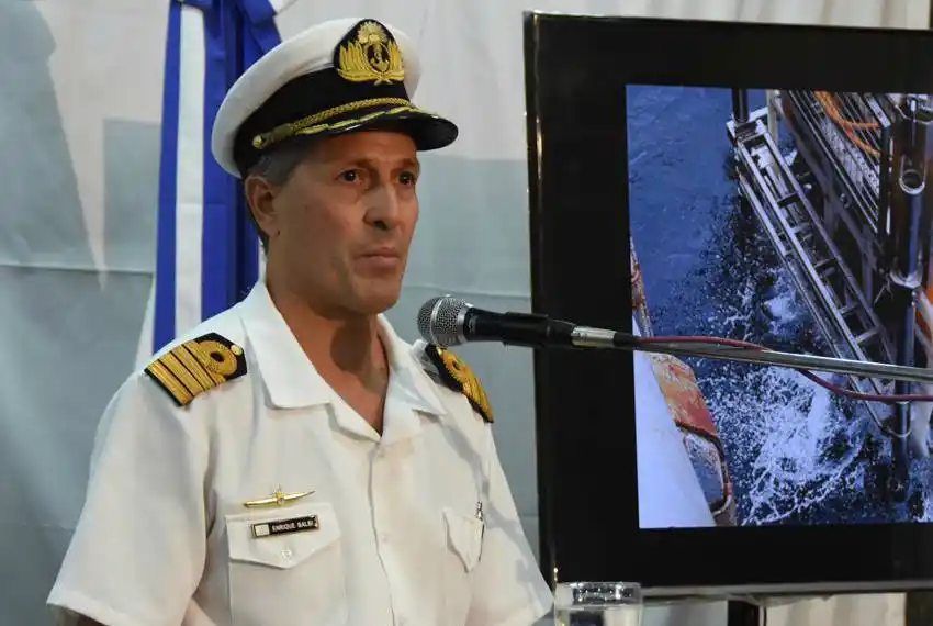 Armada: "Esto es como buscar un cigarrillo en una cancha de fútbol"