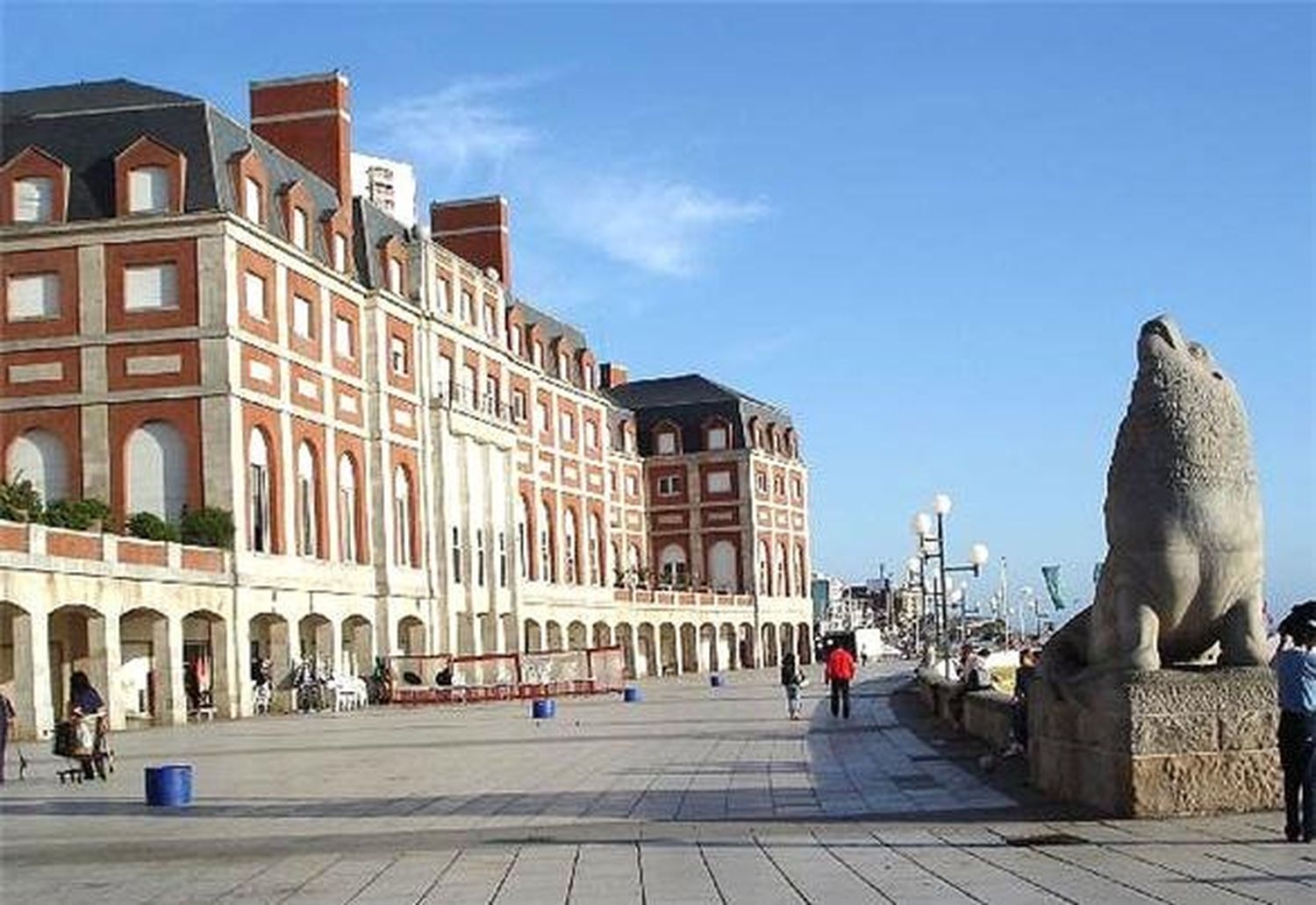 Mar del Plata acusó a Kicillof de “abandono” porque no empezó las obras de remodelación de la Rambla