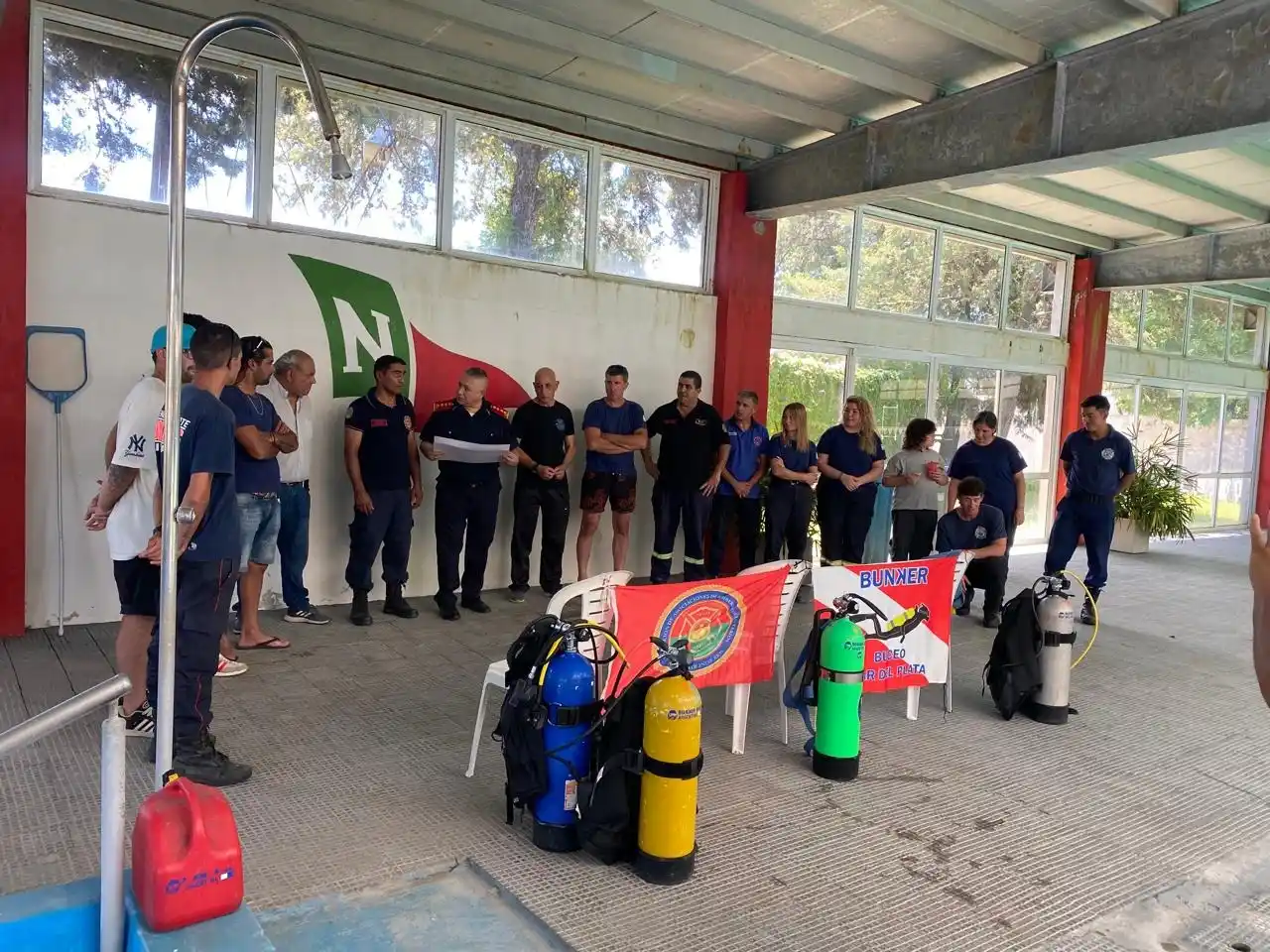 Finalizó capacitación de rescate acuático y buceo