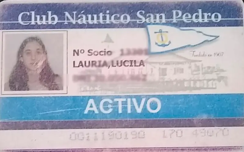 Carnet encontrado frente a Imperio