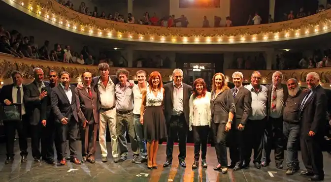 Avellaneda: Ferraresi tomó juramento a miembros de su gabinete