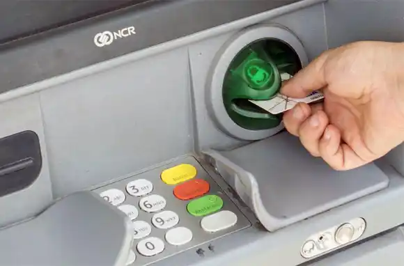 Nueva estafa telefónica: se hizo pasar por gerente del Banco Central y le vació la cuenta